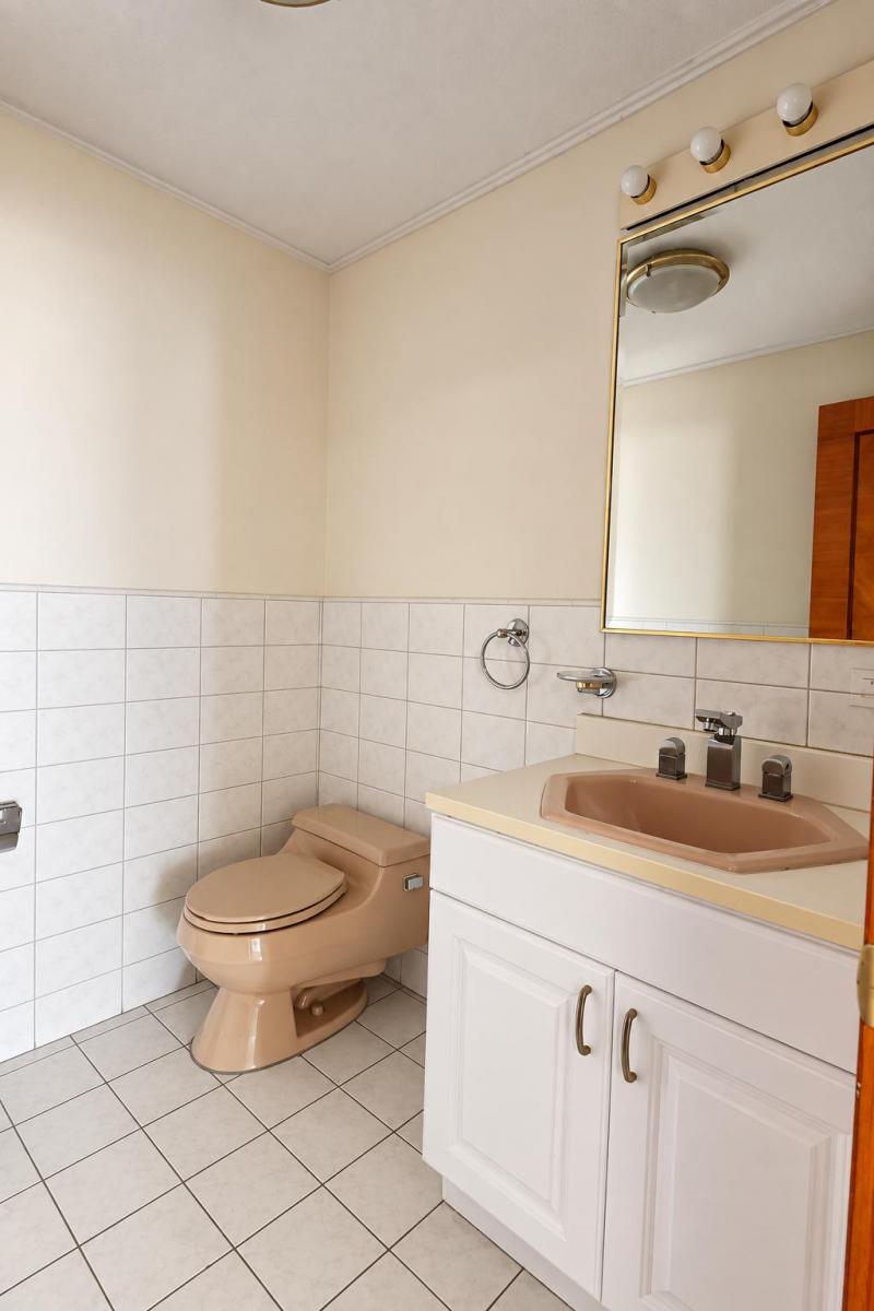 Ponceano - Penthouse Para Flipping Inmobiliario. Remodelar y Revaloriza. Más de 740 m² Total. Provincia de Pichincha — imagen 6
