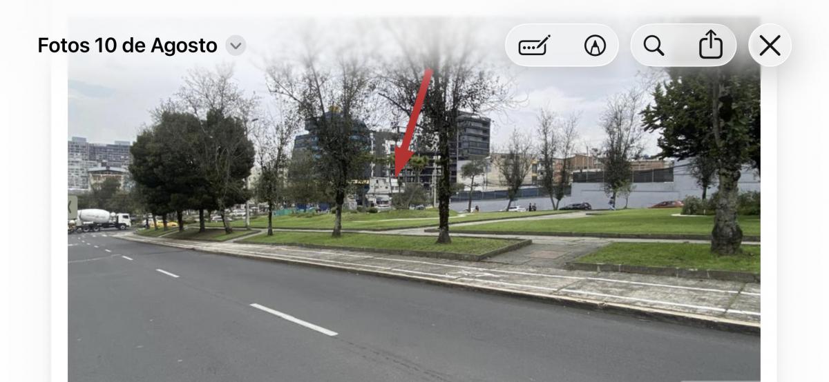 Vendo Excelente Propiedad (Terreno) en La Av 10 de Agosto y Mariana de Jesús — imagen 5