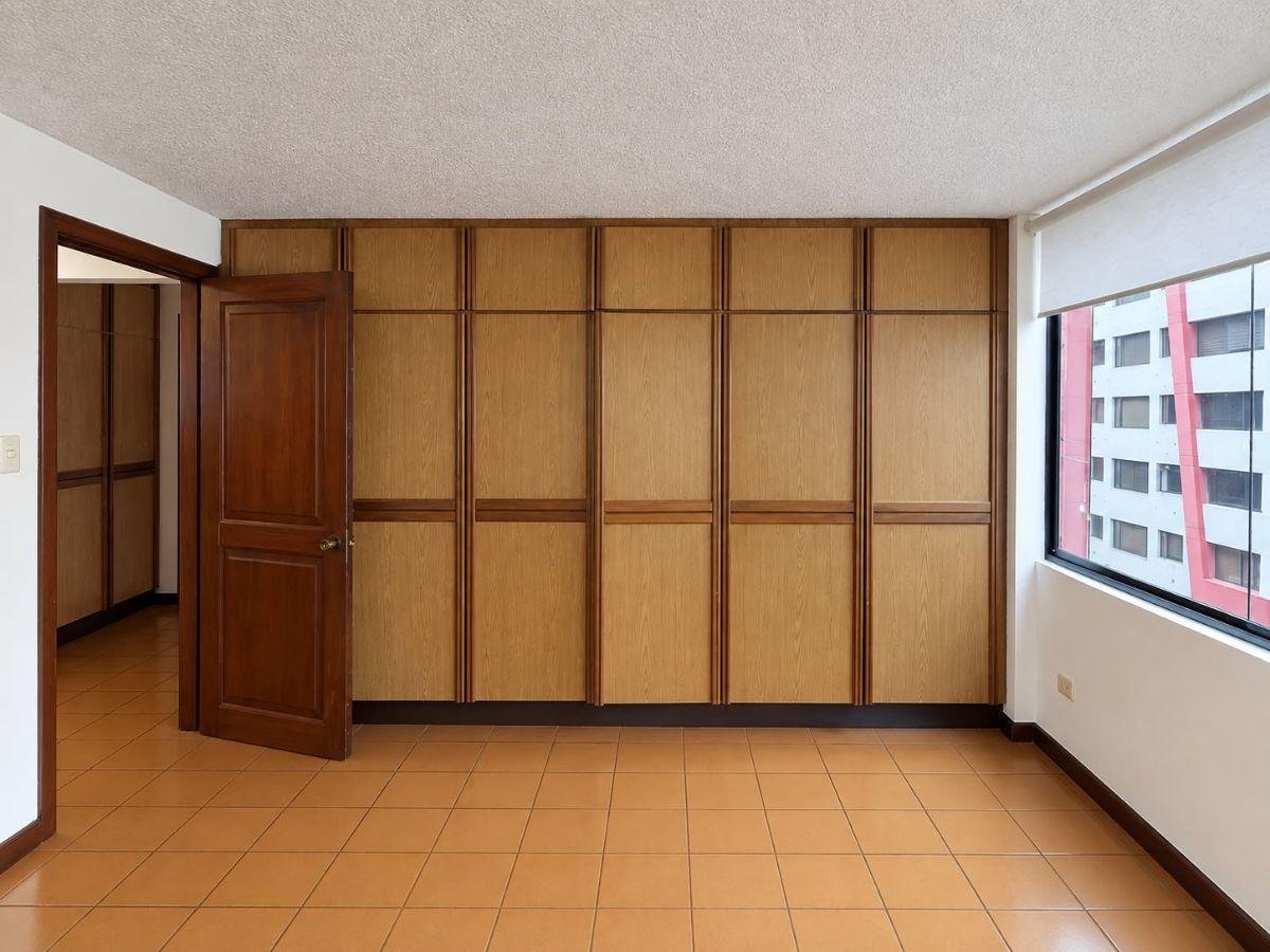 Vendo Departamento 2 Dorm. Republica del Salvador — imagen 3