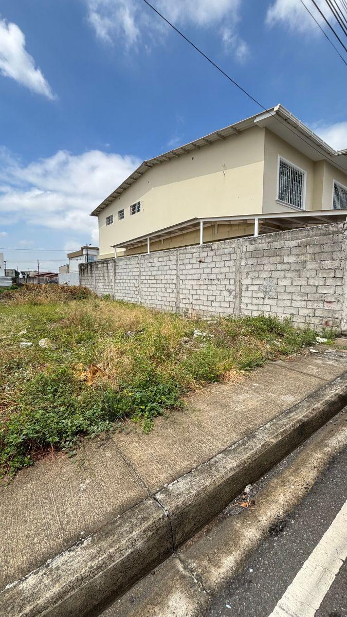 Vendo Terreno en La Urbanización La Delicia Samborondon, Guayas — imagen 5