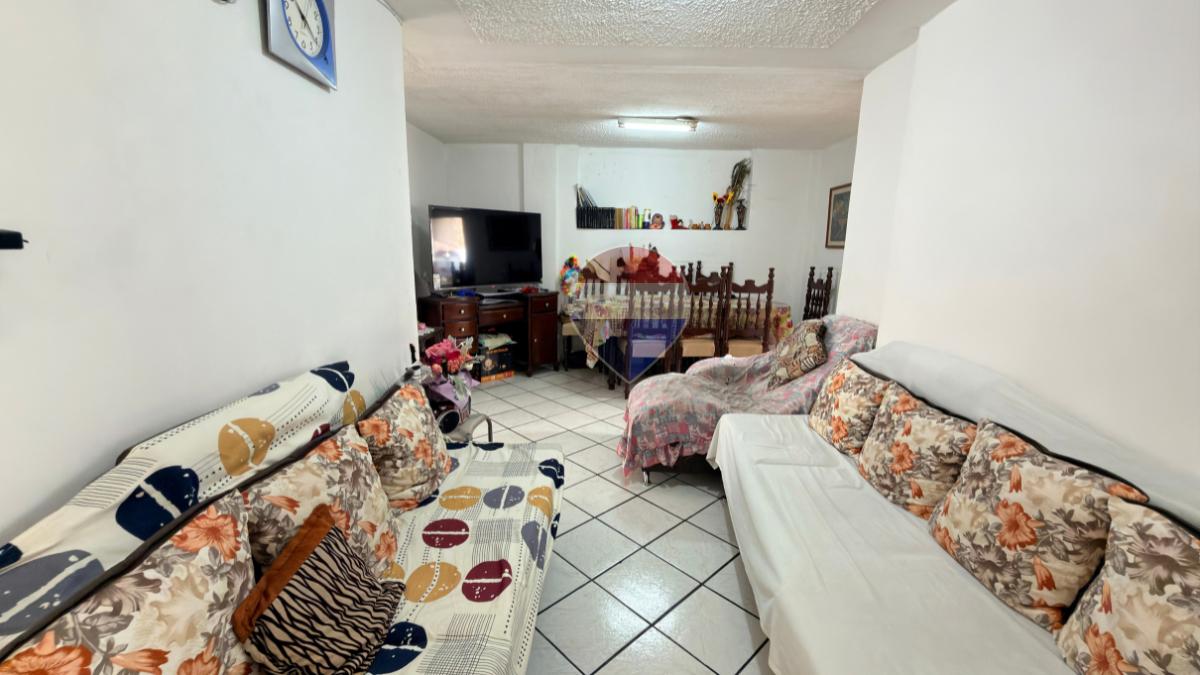 Casa en Venta en Ibarra - Rentera - 3 Departamentos, Imbabura — imagen 9