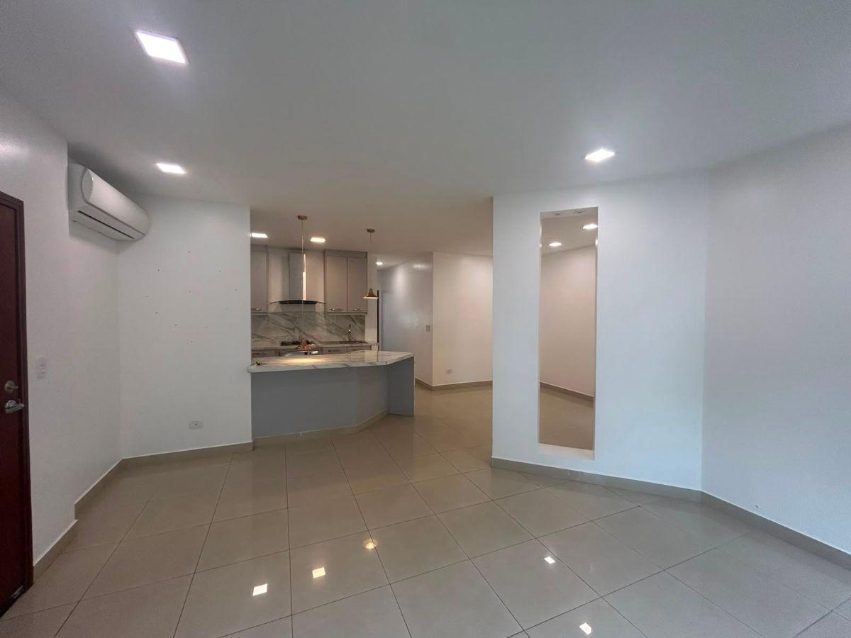 En Venta Departamento Planta Baja en El Km 3 Vía a Samborondón, Guayas — imagen 8