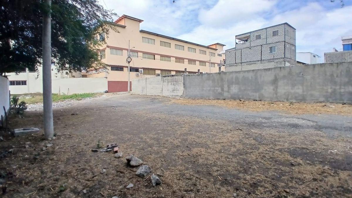 Venta de Terreno en La Libertad Av 9 Octubre L. Bermeo — imagen 4