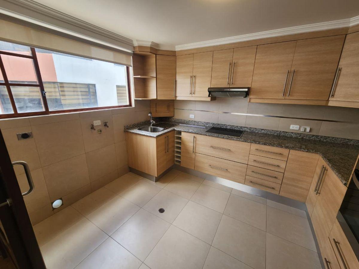 Flamante Departamento en Venta Urbanizacion Jardines de Amagasi — imagen 7