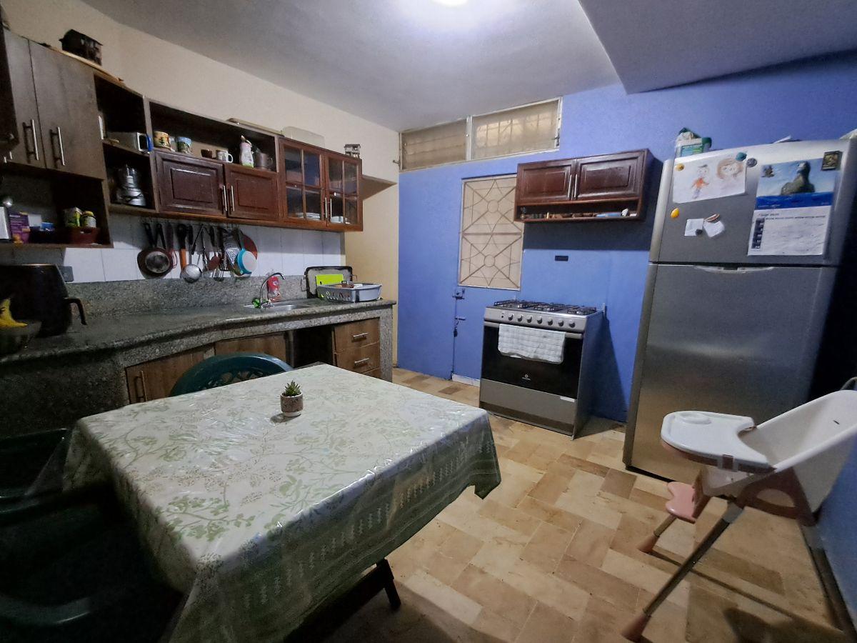 En Venta Departamento en Planta Baja Urdesa Norte, Guayas — imagen 6