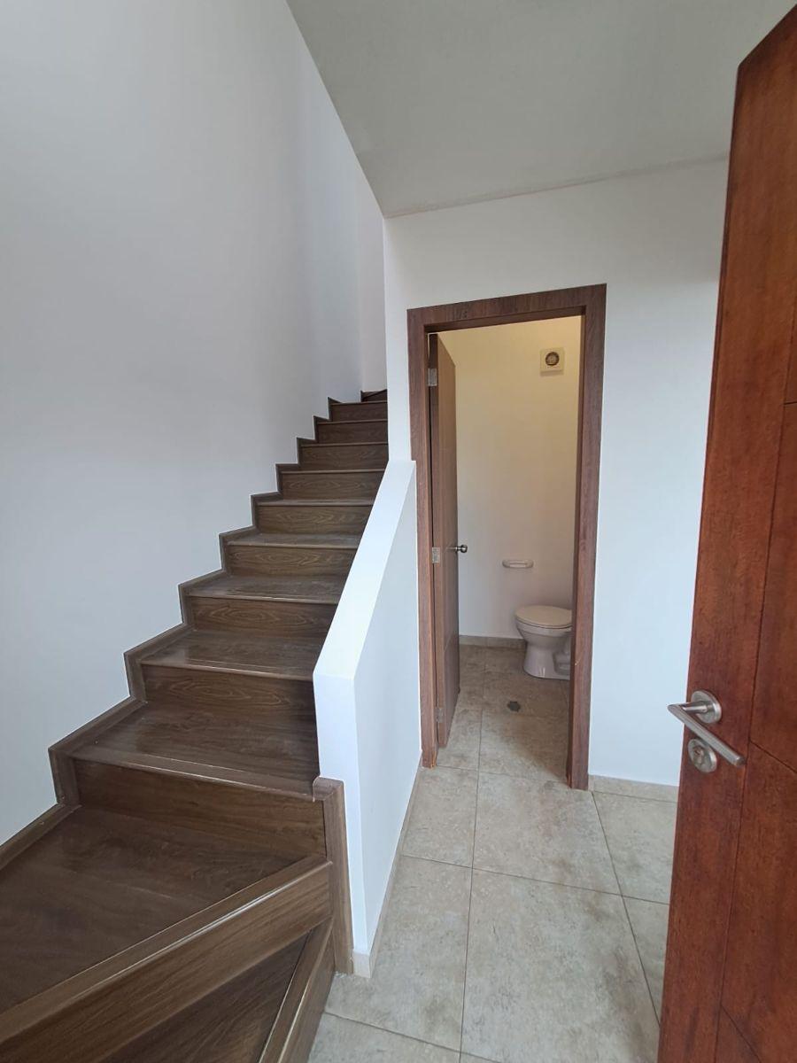 Casa 3 Dorm Esquinera en Venta Sector Tumbaco Buena Esperanza — imagen 9