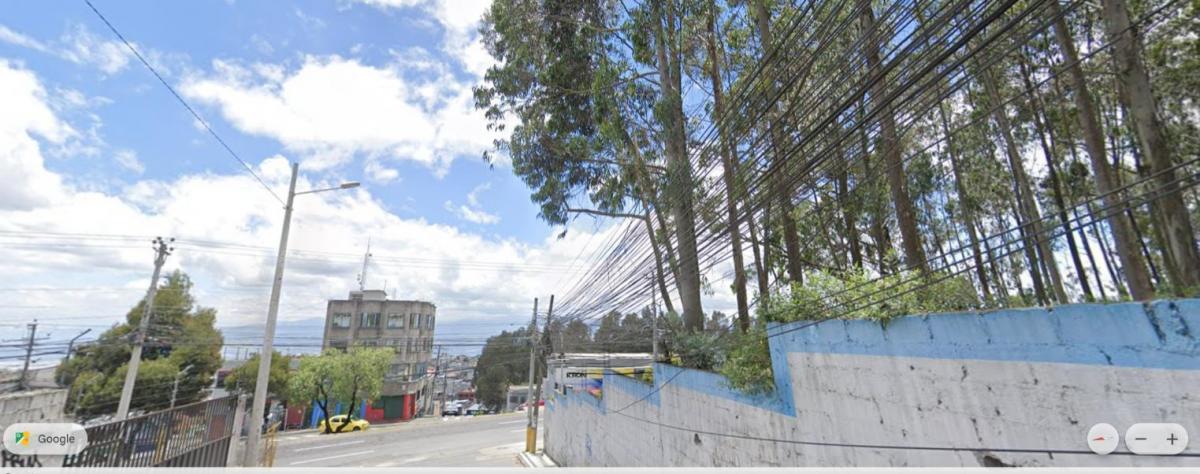 Terreno en Venta en La Av Eloy Alfaro y Manuel Ambrosi — imagen 3