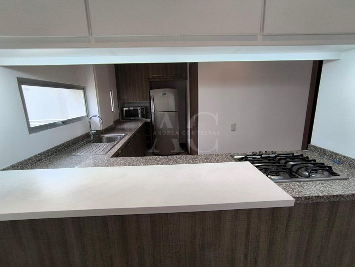 Loft de Lujo con Patio y Linea Blanca en Zona Exclusiva — imagen 7