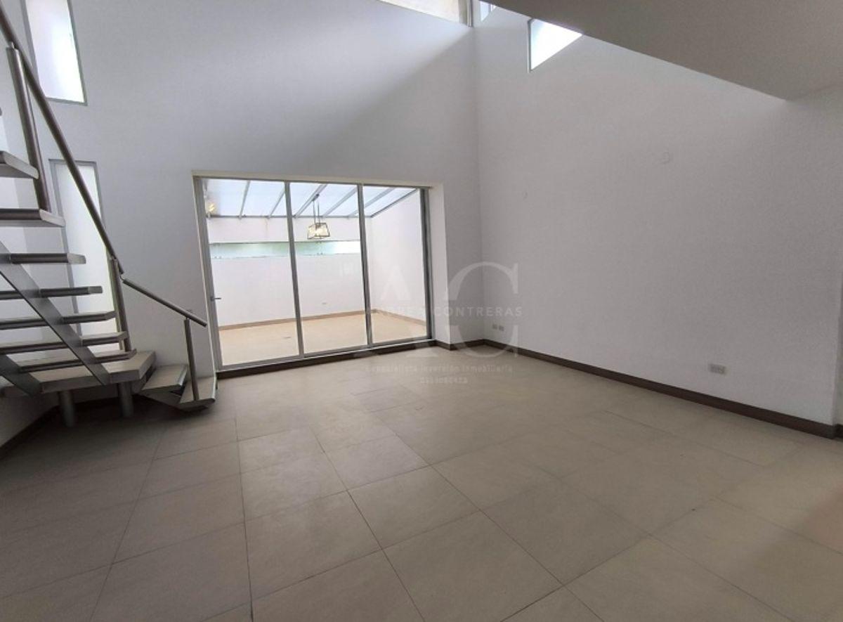 Loft de Lujo con Patio y Linea Blanca en Zona Exclusiva — imagen 6