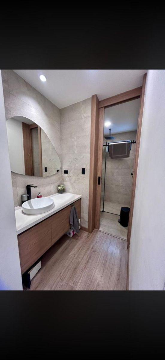 Departamento Penthouse de 149 m² con 3 Dorm. en Venta en Puertas del Sol, Azuay — imagen 9