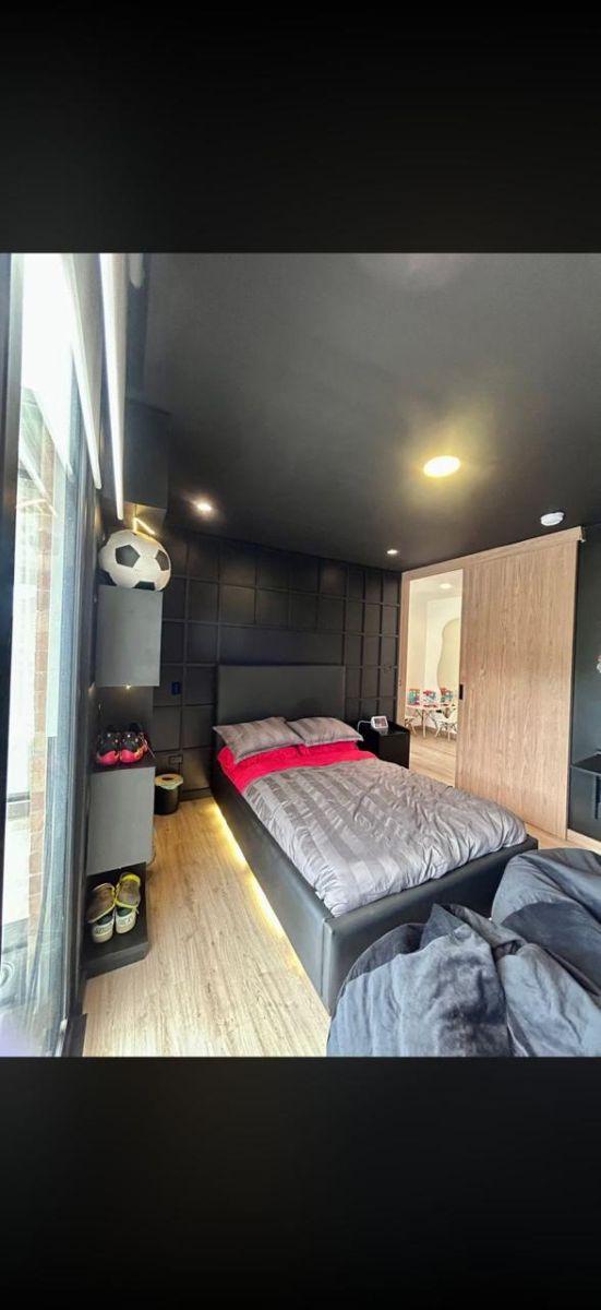 Departamento Penthouse de 149 m² con 3 Dorm. en Venta en Puertas del Sol, Azuay — imagen 8