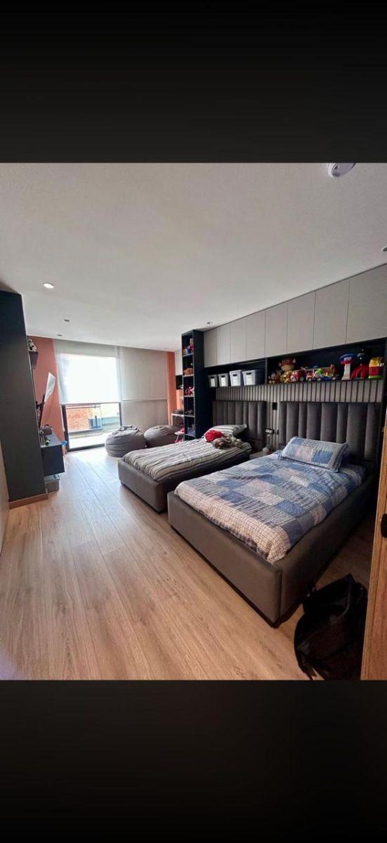 Departamento Penthouse de 149 m² con 3 Dorm. en Venta en Puertas del Sol, Azuay — imagen 5