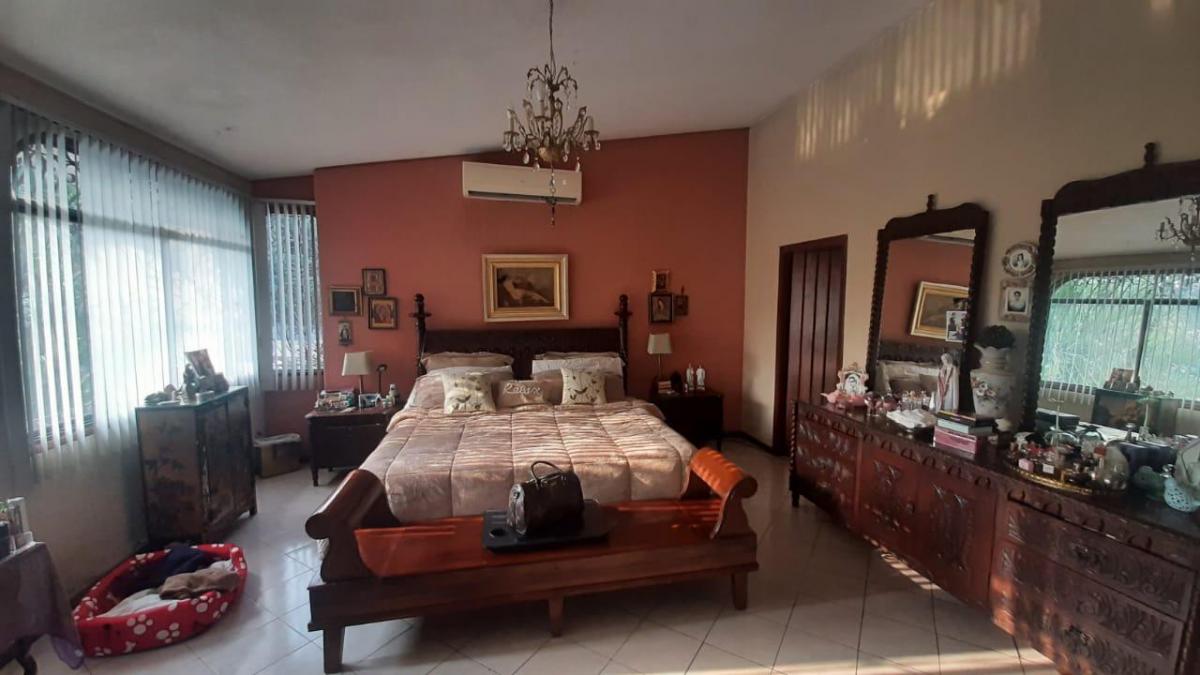 Local - Casa Comercial Frente Al Policentro en Venta, Oportunidad!, Guayas — imagen 8