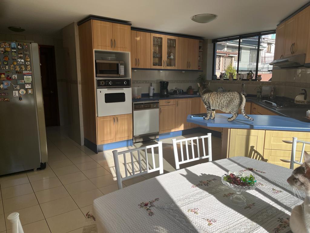 Departamento de Venta en La Quito Tenis, 313 m² — imagen 5