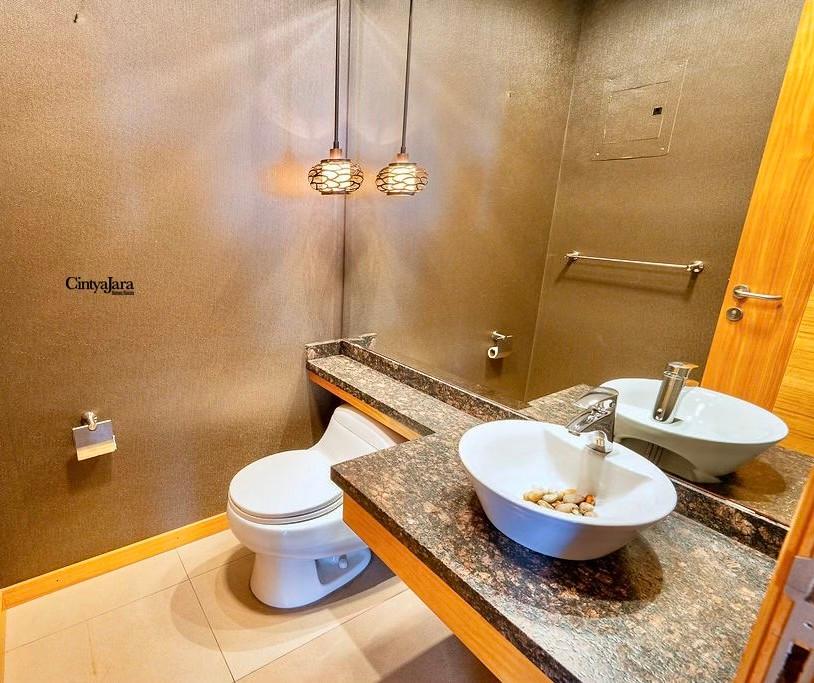 Departamento en Urbanizacion, Cumbayá, Venta, Espacioso 300 m² Internos — imagen 6