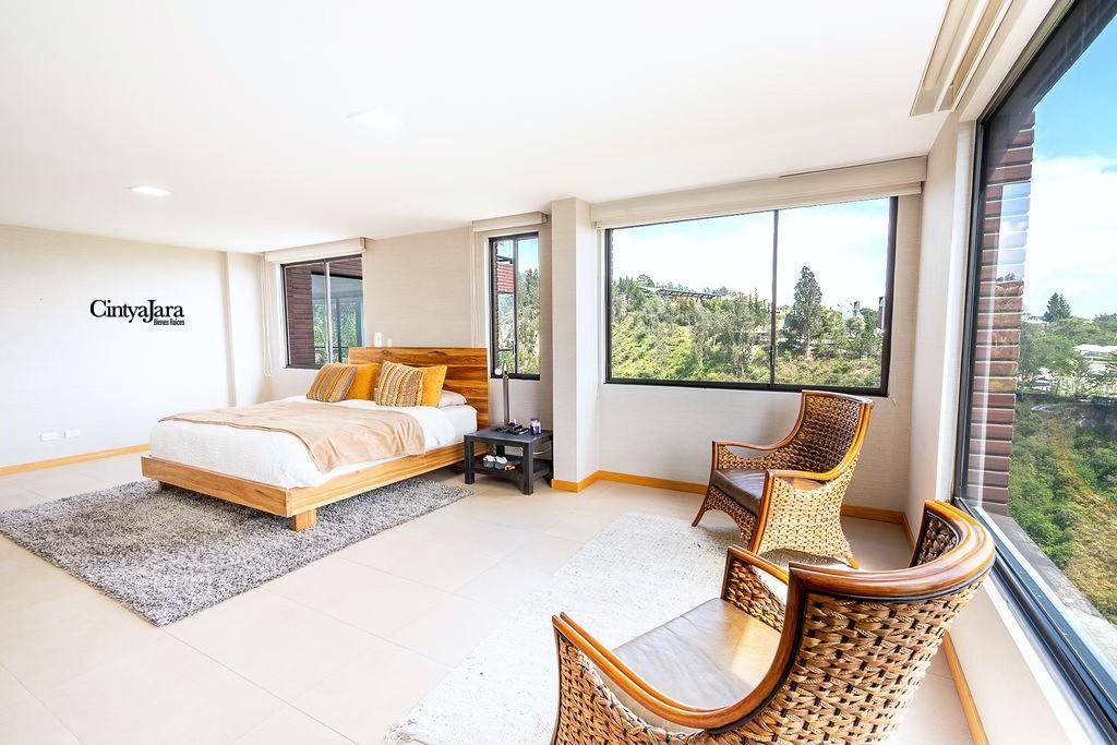 Departamento en Urbanizacion, Cumbayá, Venta, Espacioso 300 m² Internos — imagen 5