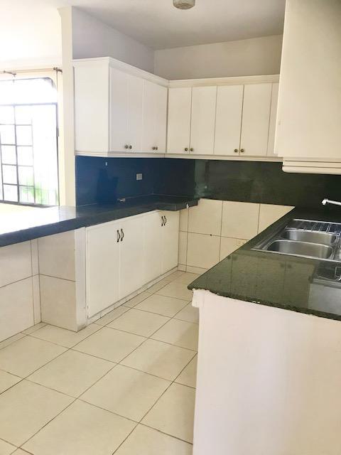 Para Inversionistas en Puerto Azul Casa con 2 Departamentos Independientes Alquilados, Guayas — imagen 7