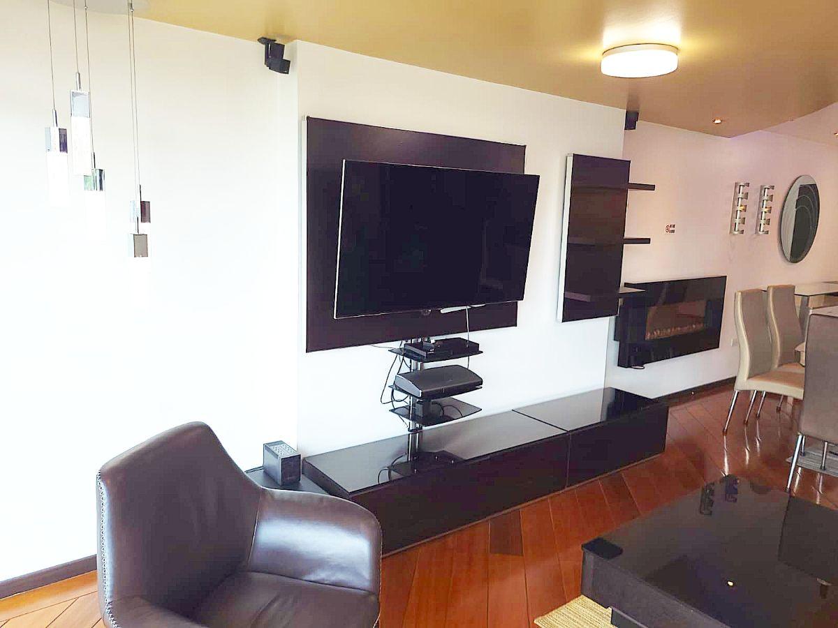Frente Al Parque La Carolina Departamento en Venta 3 Dorm. 2 Garages y Bodega — imagen 6