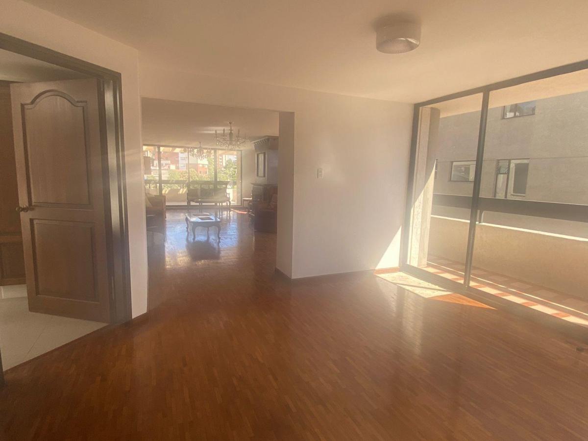 Venta Pent House 287 m², 3 Dorm., Gaspar de Villarroel — imagen 3