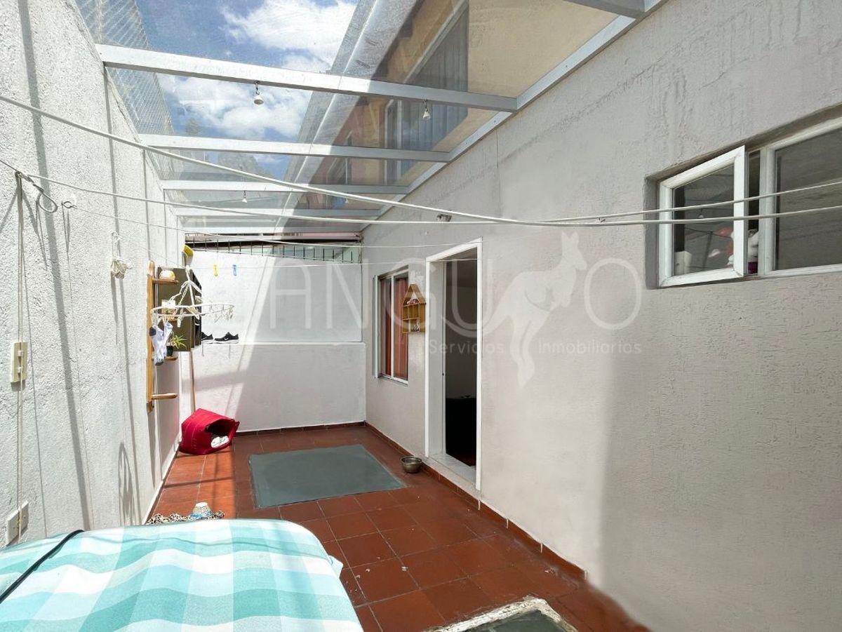 Casa de 4 Dorm. en Urbanización El Condado — imagen 6