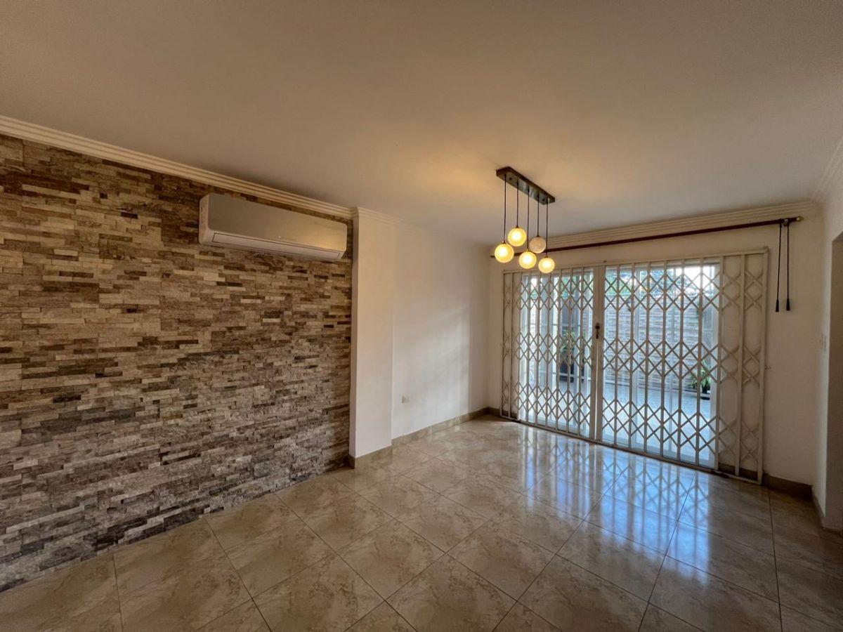 Casa en Venta, Urb. Casa Laguna con 128 m² de Terreno y 3 Habitaciones! La Aurora Mons García, Guayas — imagen 9