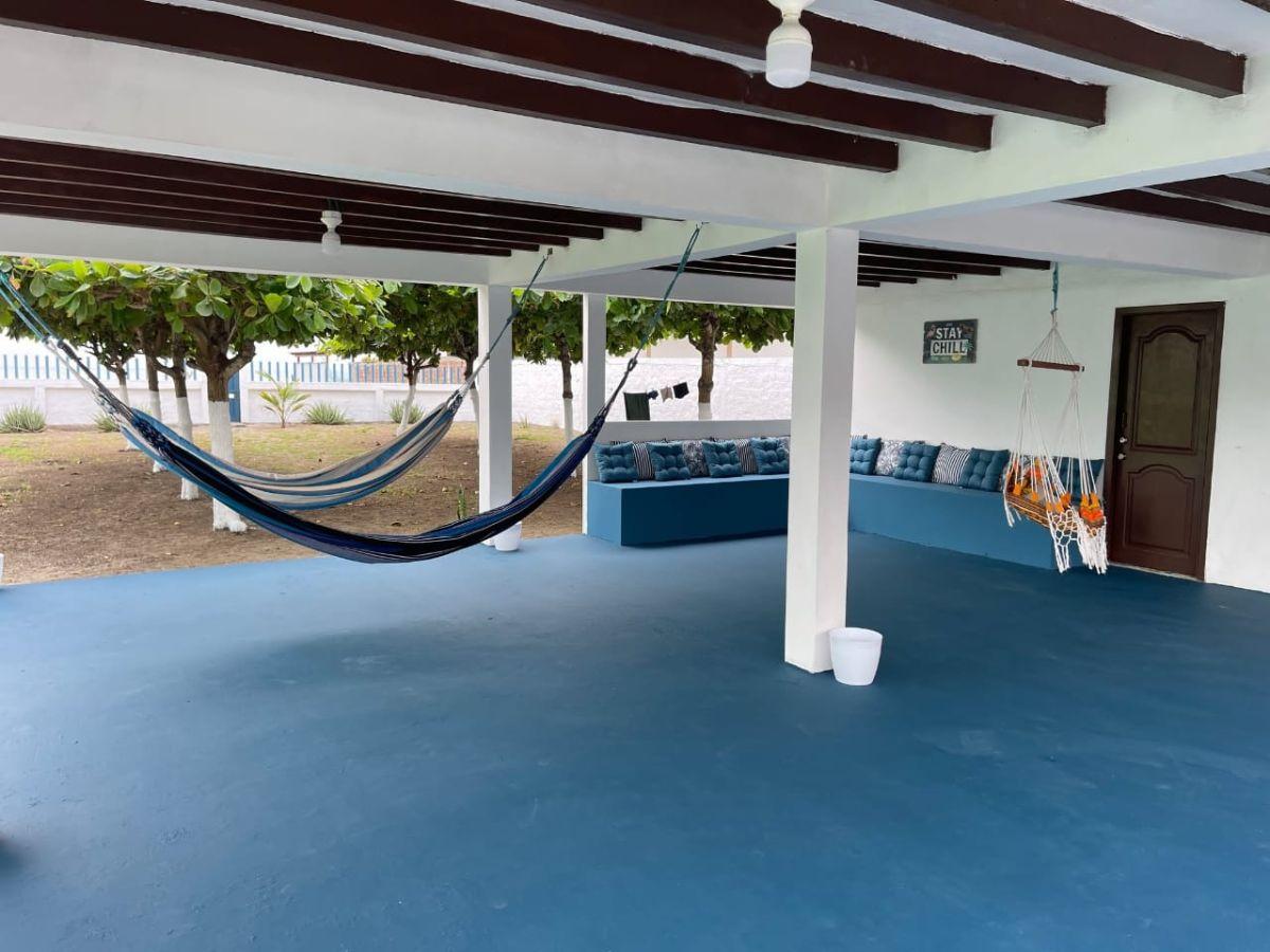 Hermosa Casa de 1080 m² con 4 Habitaciones en Venta Frente Al Mar, Manabí — imagen 9