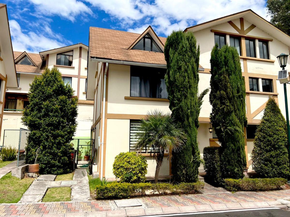 Casa en Venta, Valle de Los Chillos, 4 Dorm. — imagen 10