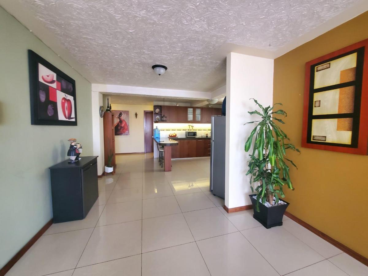 Casa Rentera en Venta con Local Comercial Sur de Quito Mena 2 — imagen 5