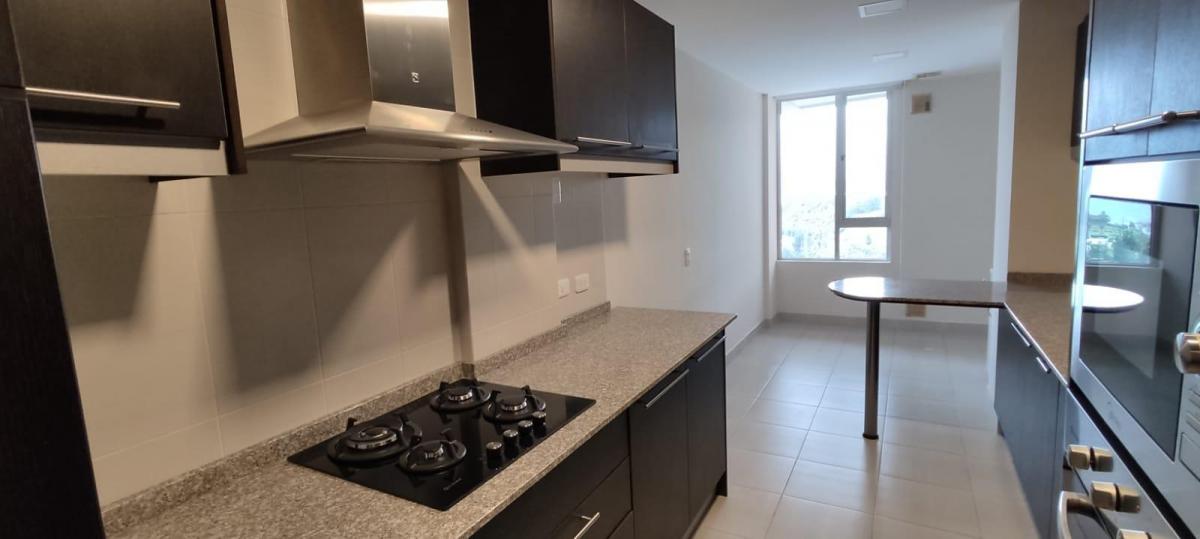 Hm/ Lomas de Monteserrín, Departamento de 123 m² Mas Patio en Venta 165.000 Usd — imagen 6