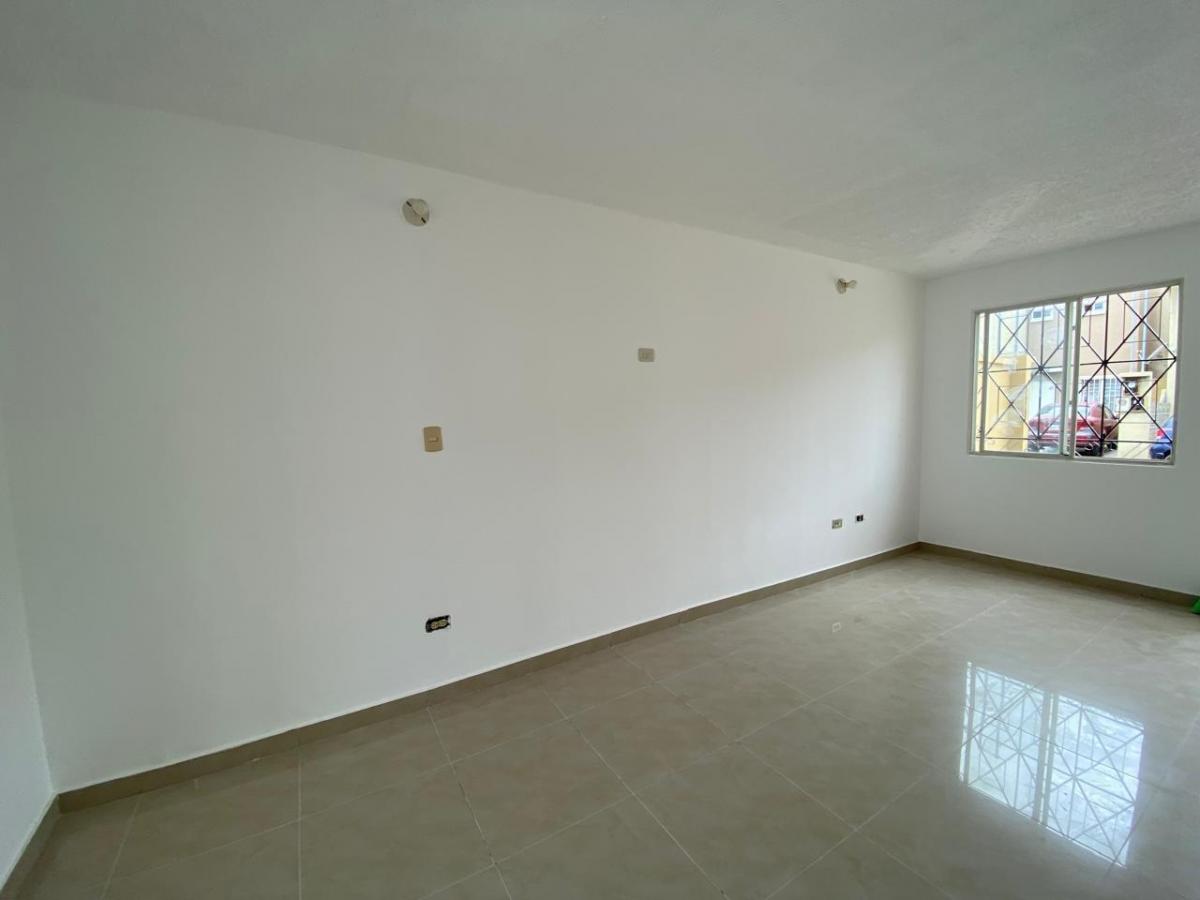 Villas del Rey Carlos, Guayas — imagen 8