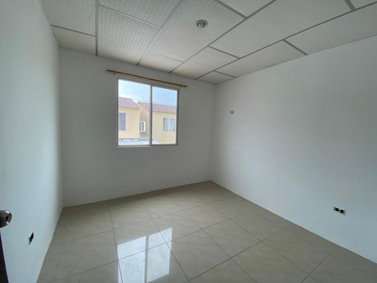 Villas del Rey Carlos, Guayas — imagen 3