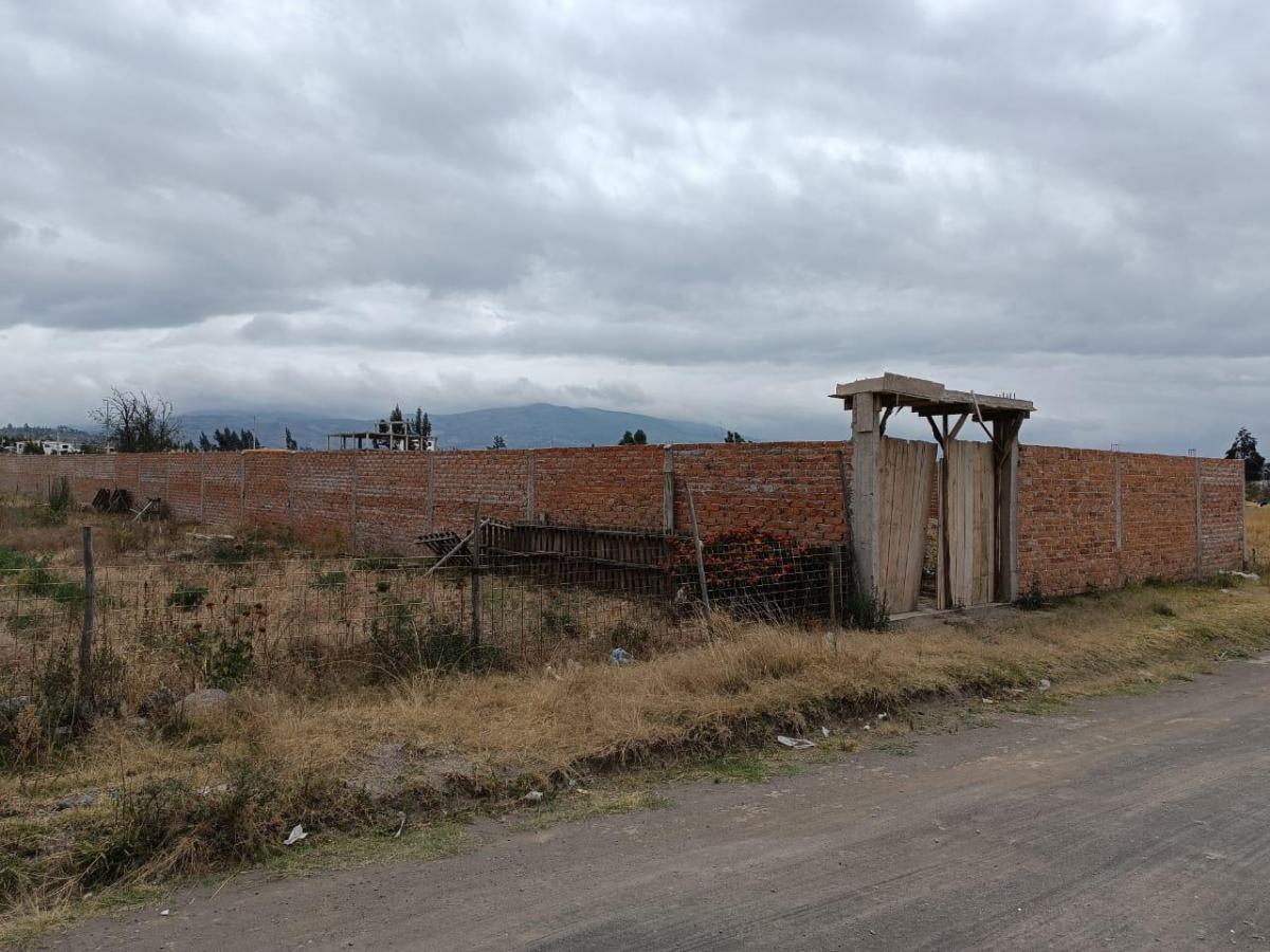 Terreno con Cerramiento en El Norte de Riobamba, Chimborazo — imagen 9