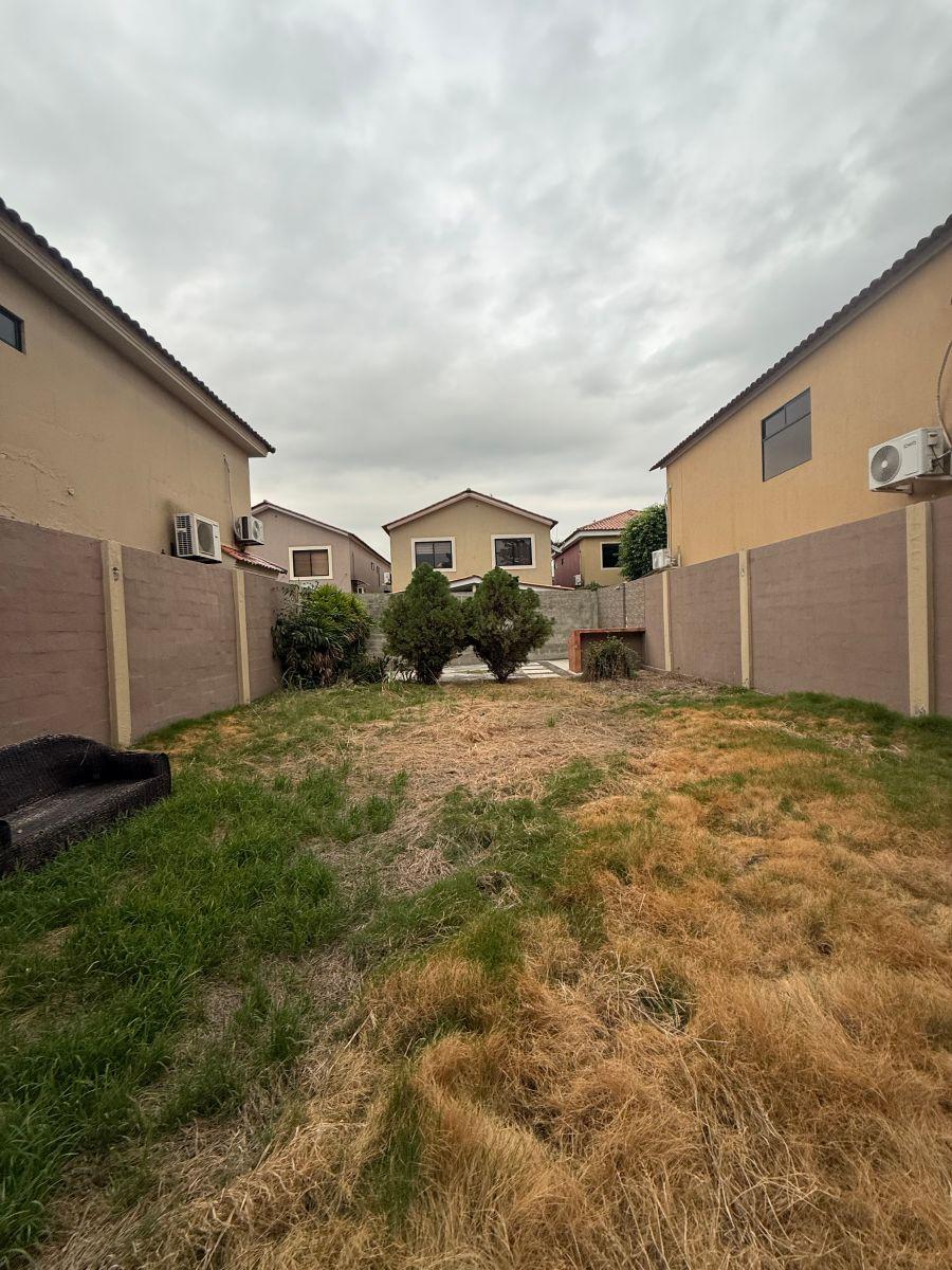 Se Vende Terreno en Ciudad Celeste - Isla Celeste Etapa Babor, Guayas — imagen 5