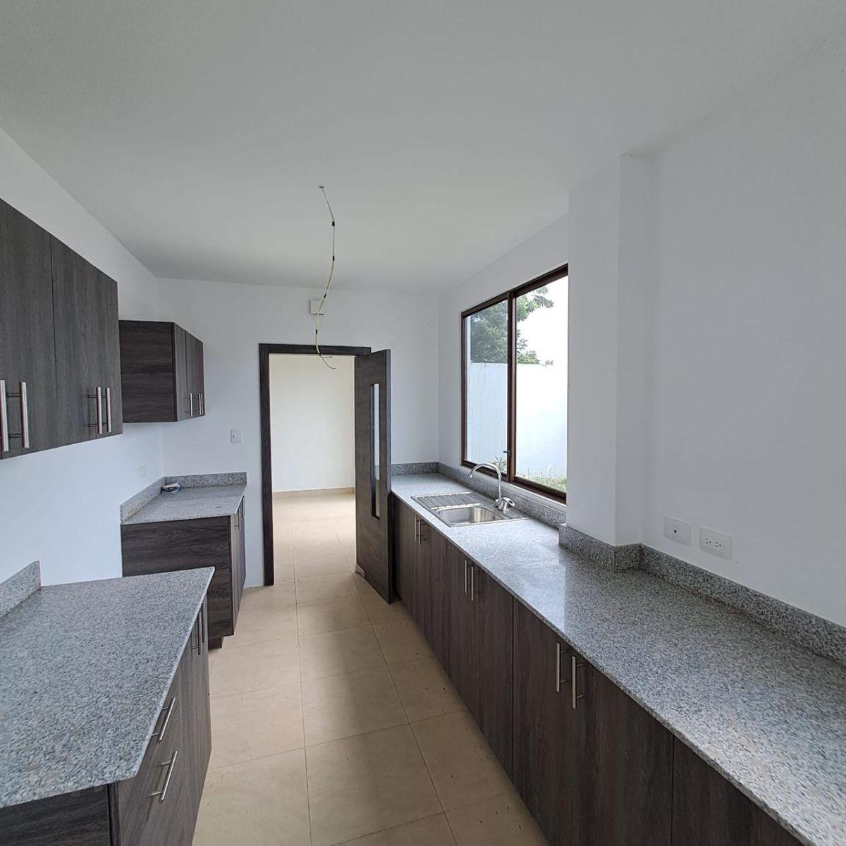 Venta Casa Villas del Bosque 4 Dorm. en Via a La Costa, Guayas — imagen 9