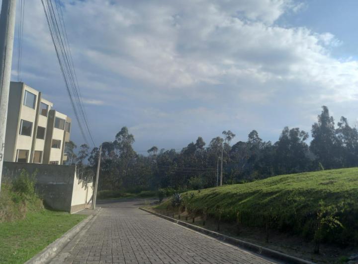 Terreno de Venta - Urbanizacion Montecarlo - Amagasi del Inca - a Pocos m del Colegio Britanico — imagen 3
