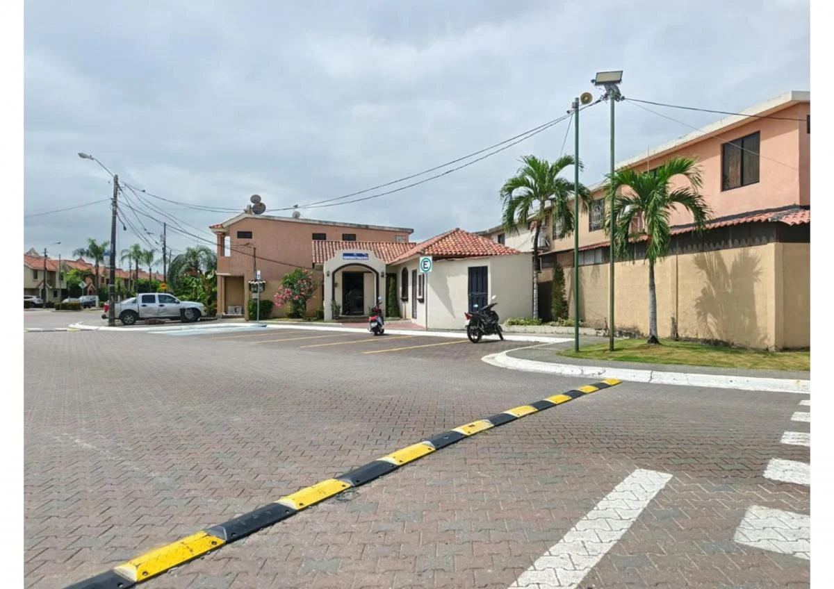 Vendo Casa de 1 Planta en San Antonio 3 Habitaciones Cercana Al Dorado, Guayas — imagen 10