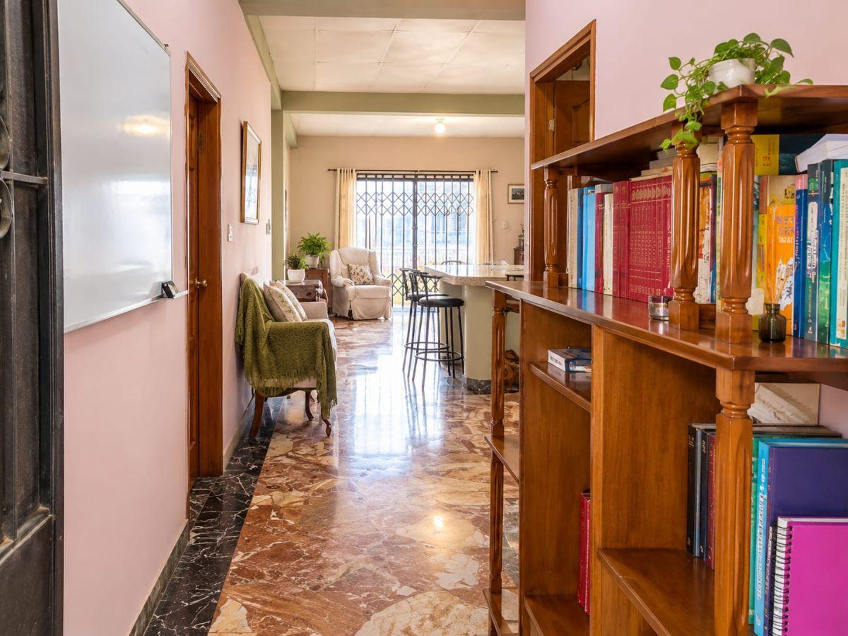 Casa Rentera con 3 Departamentos Cercana Al Amarilys Fuentes, Guayas — imagen 7