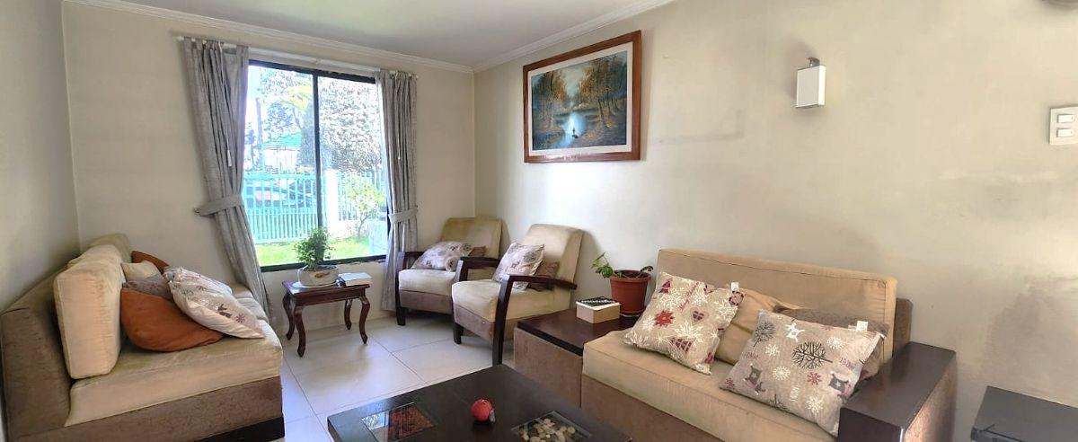 En Venta Casa Esquinera | 224 m² | Ático Multifuncional | Bbq | Carcelén — imagen 3
