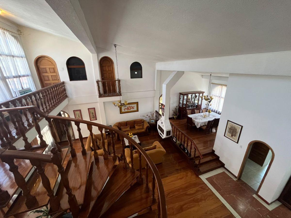 Casa de 700 m² con 5 Dorm. en Venta en El Triángulo — imagen 9