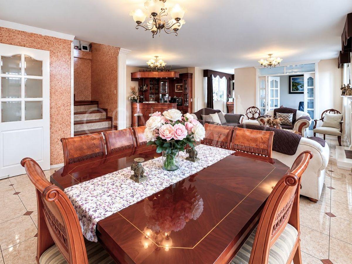Casa con 4 Dorm. de Venta en La Armenia — imagen 9