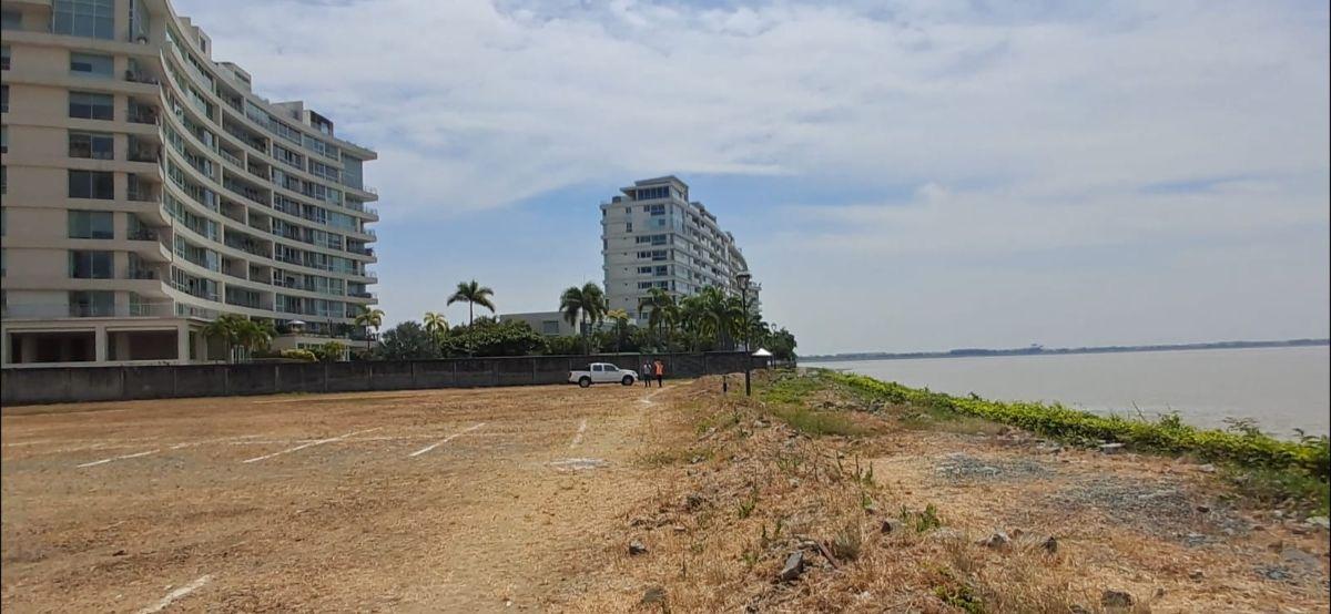 Terreno Bifamiliar en Venta en Puerto Mocolí – Exclusividad y Oportunidad de Desarrollo, Guayas — imagen 9