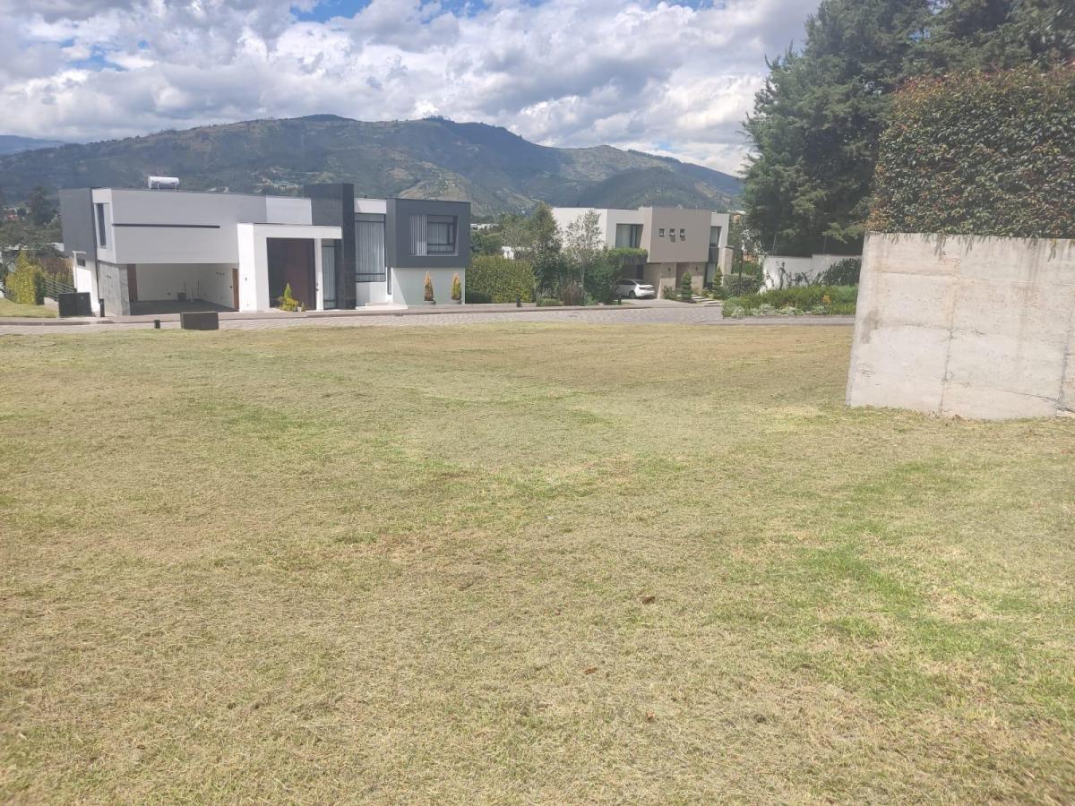 Excelente Ubicación Terreno en Venta Cumbaya — imagen 5