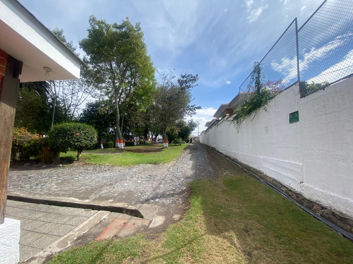 Vendo Propiedad Institución Educativa o Conjunto Residencial de 6200 m² Tumbaco — imagen 6