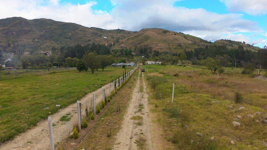 Lotes Planos con Todos Los Servicios en Uzhup, Paute, Azuay — imagen 6