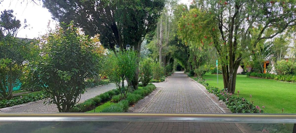 Checa, Pakakuna Gardens, Proyecto Único Villas, Residencias, Vendo Terreno 863 m², Guardiania 24/7 — imagen 9