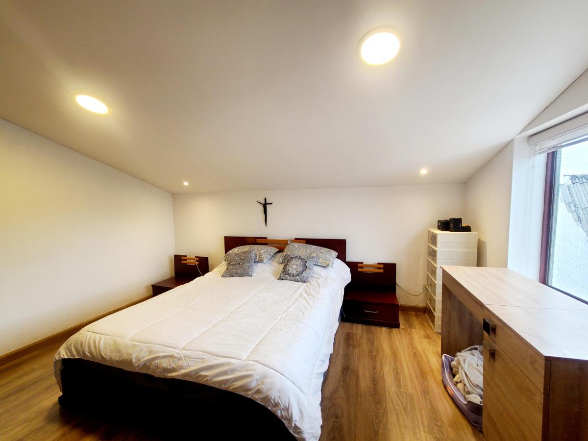Departamento a La Venta Oportunidad Av Primero de Mayo 2 Dorm., Azuay — imagen 4