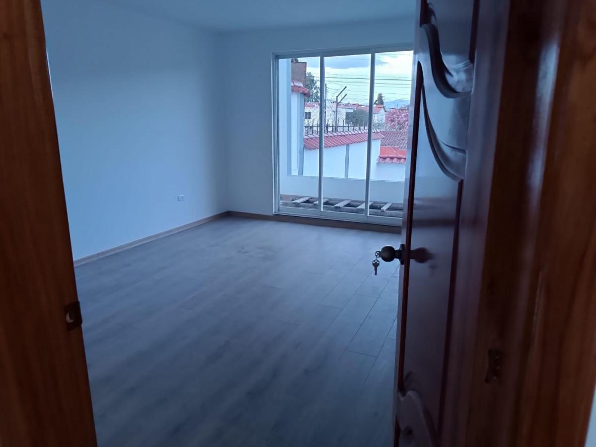 Casa en Venta Independiente Dentro de Urbanización Armenia 2 — imagen 4