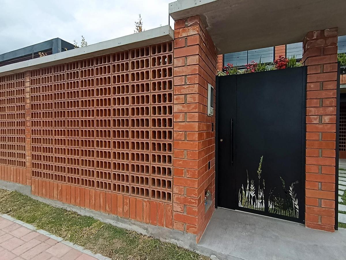 Casa Full 177 m² | 4 Hab 67 m² Patio | Tumbaco | Vive Junto Al Chaquiñán — imagen 10