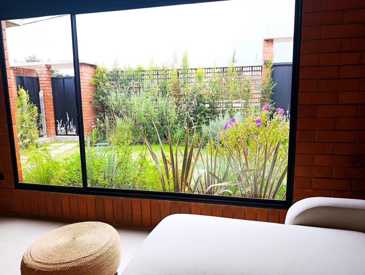 Casa Full 177 m² | 4 Hab 67 m² Patio | Tumbaco | Vive Junto Al Chaquiñán — imagen 8