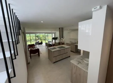 Puembo 366.89 m² en Venta Casa Dos Plantas 3 Habitaciones con Jardin 3 y Pergola — imagen 3